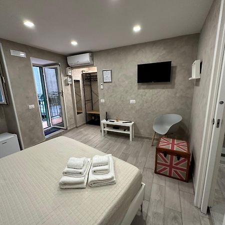 Carlotta'S Home 18 Naples Luaran gambar