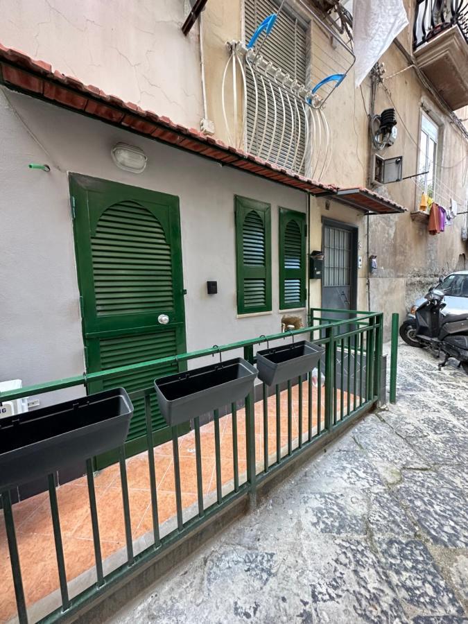 Carlotta'S Home 18 Naples Luaran gambar