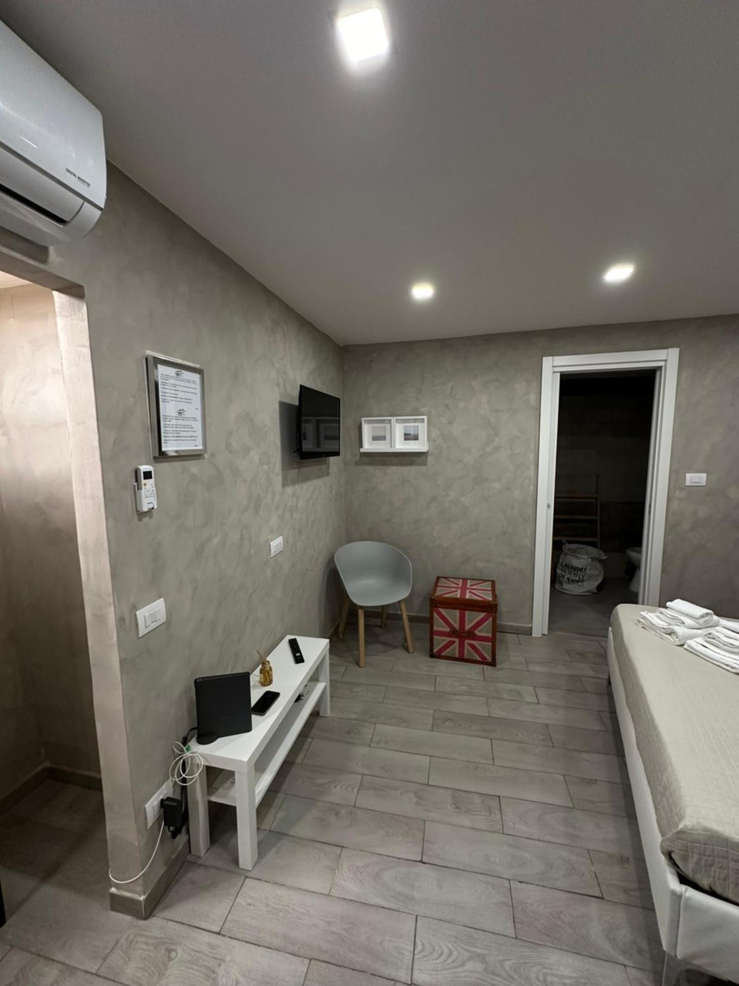 Carlotta'S Home 18 Naples Luaran gambar