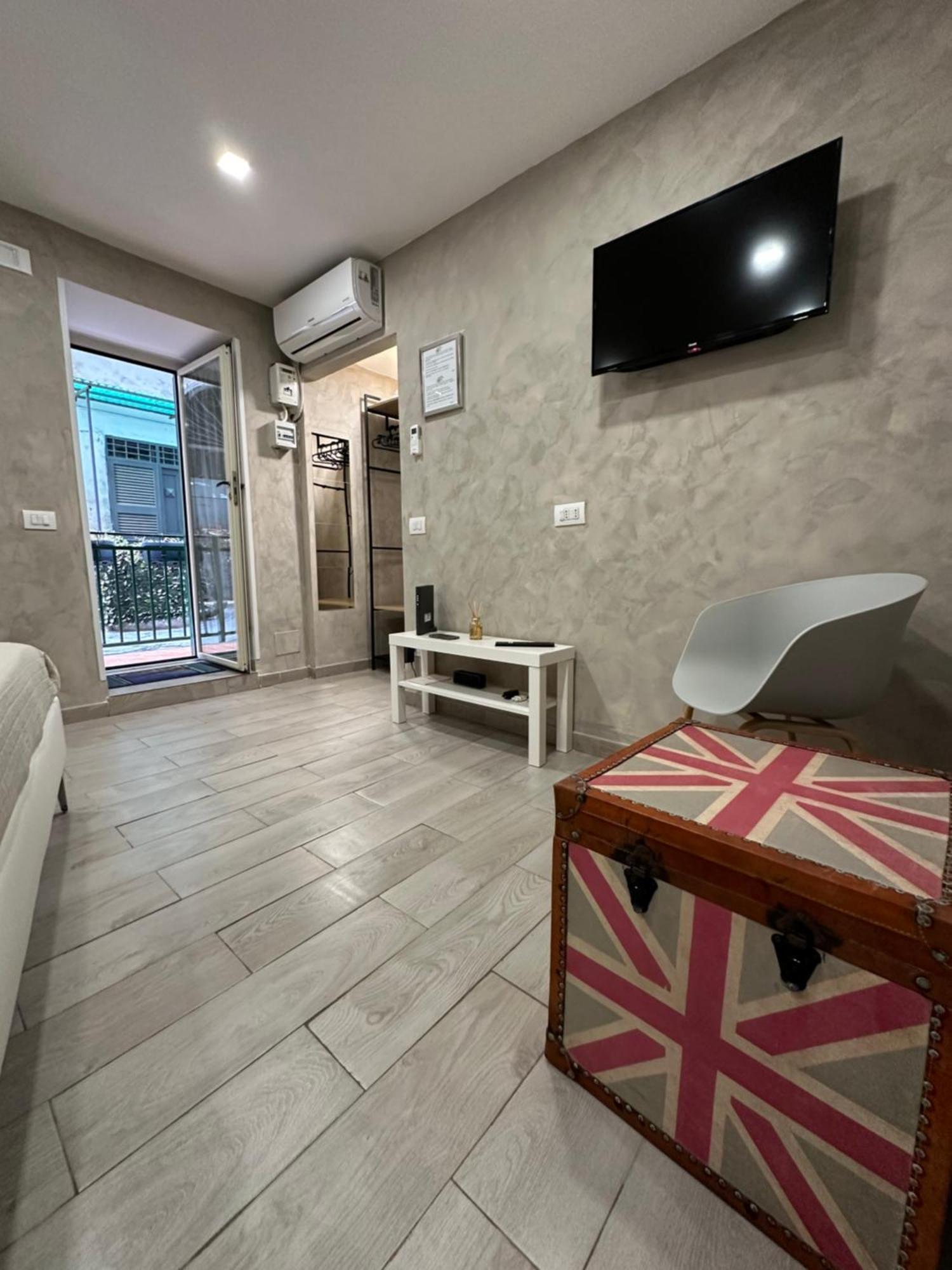 Carlotta'S Home 18 Naples Luaran gambar