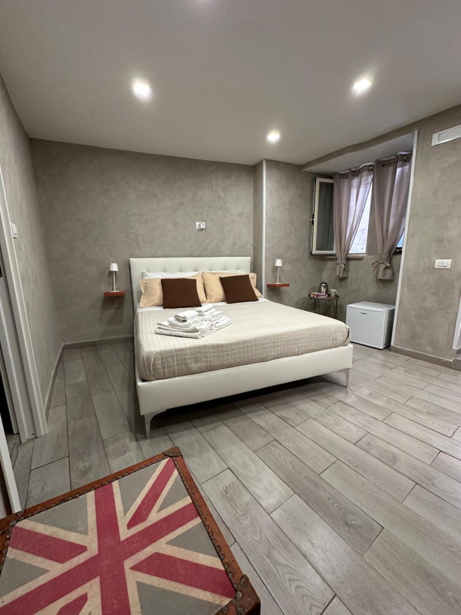 Carlotta'S Home 18 Naples Luaran gambar