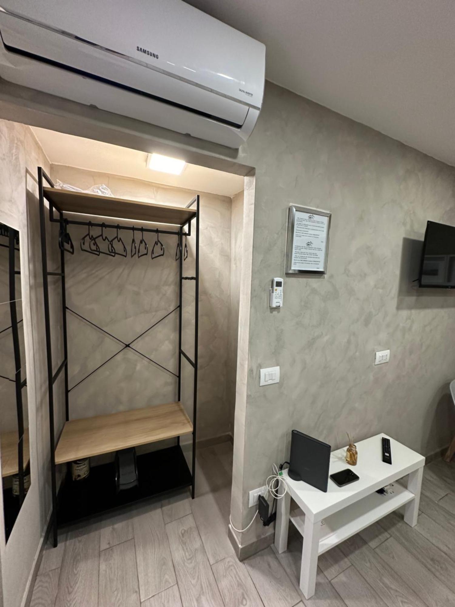 Carlotta'S Home 18 Naples Luaran gambar